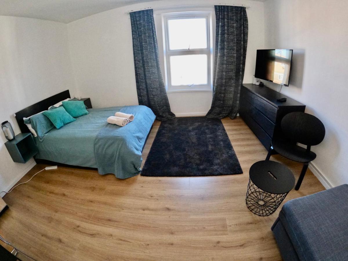 Lovely One Bedroom Flat Londres Exterior foto